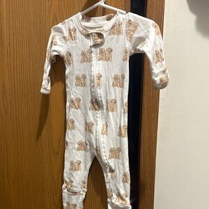 Adorable Puppy Print 3-6month convertible footie